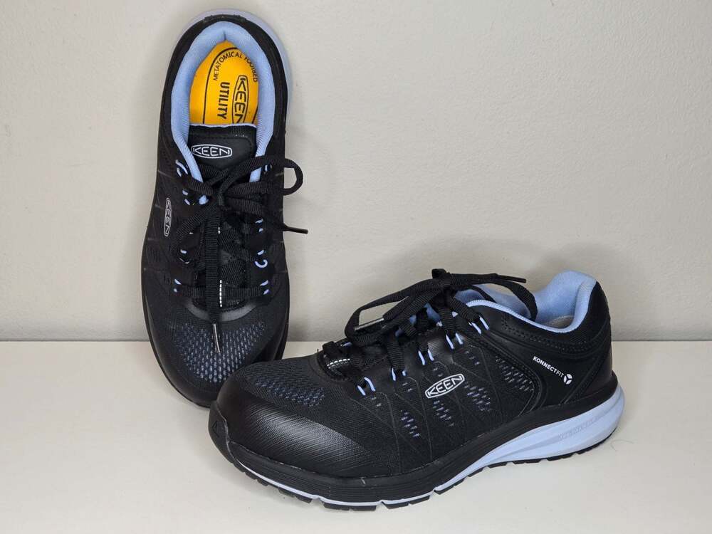 Women's Vista Energy Carbon Fiber Safety Toe Sneaker ESD Work Shoes Size 9M